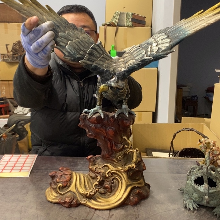 铁工艺品是哈哈哈