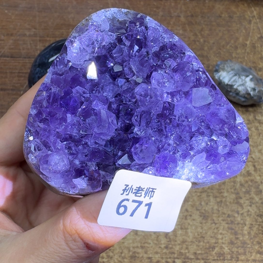 水晶大型摆件（非配饰）未镶嵌