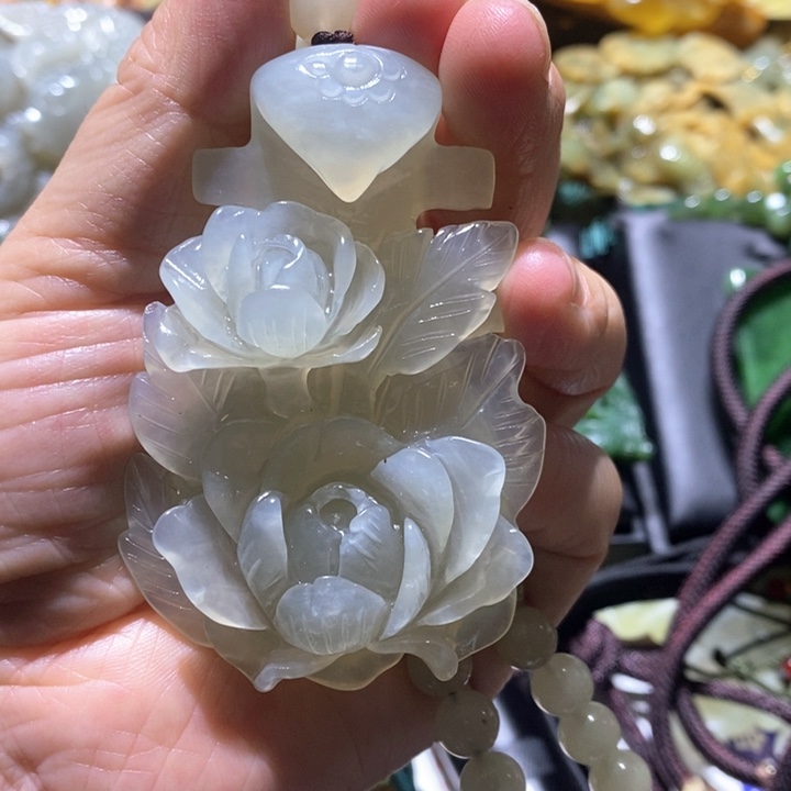 岫玉毛衣链未镶嵌