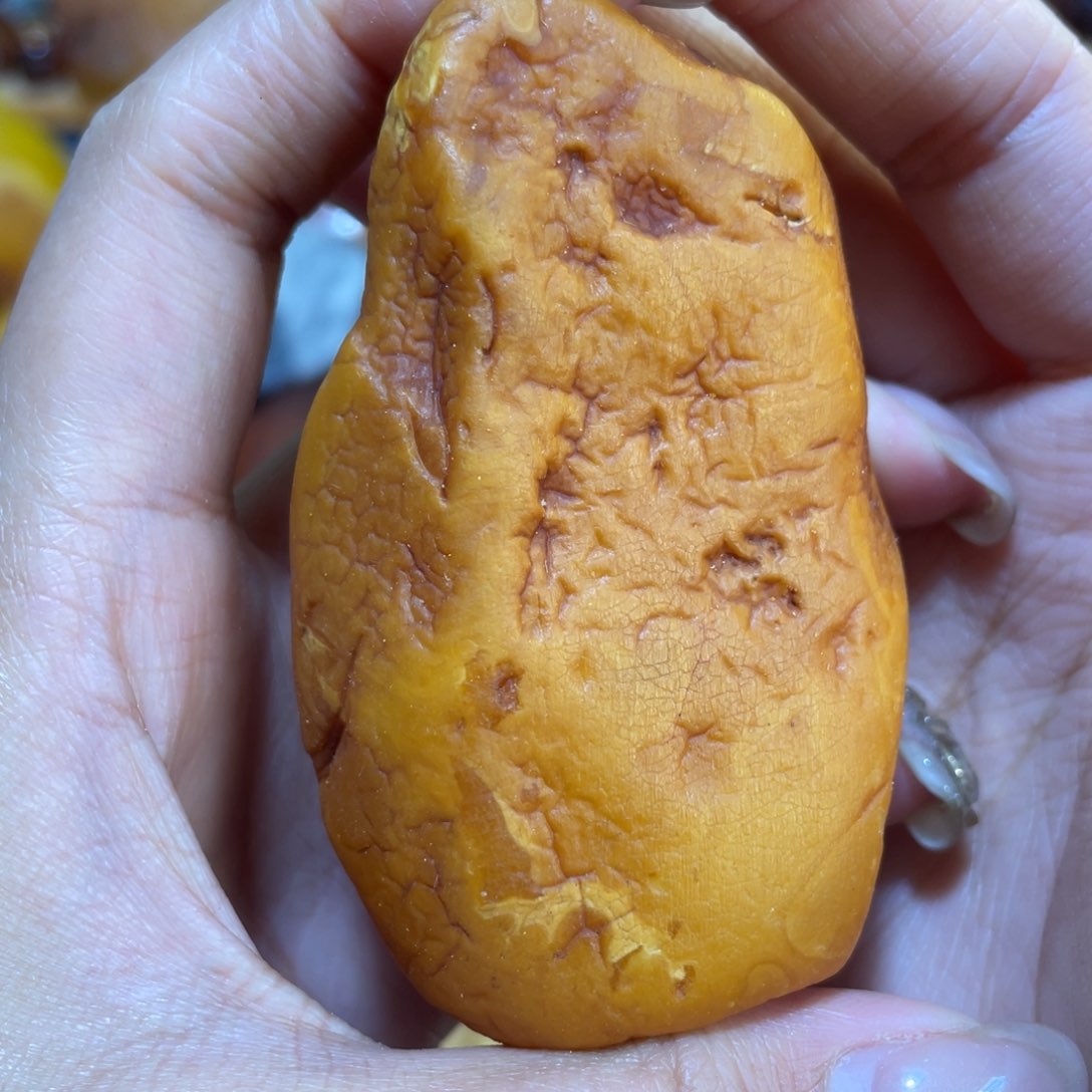 定制琥珀未镶嵌原石