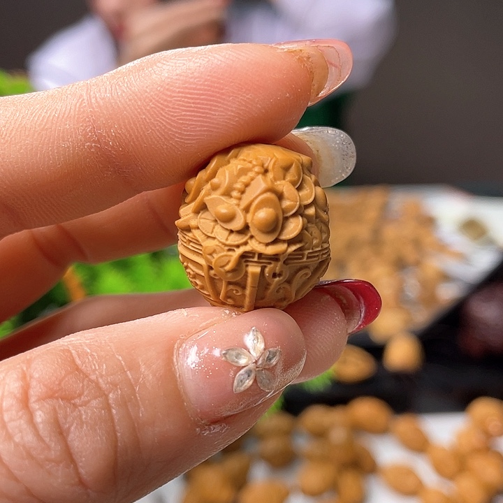 橄榄核吊坠橄榄核