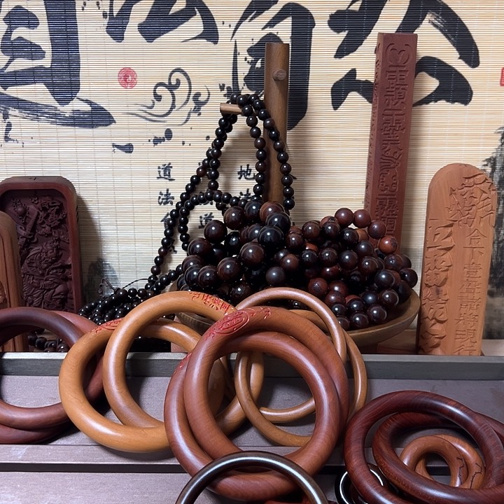 墨****25镶银内径玉化乾坤圈