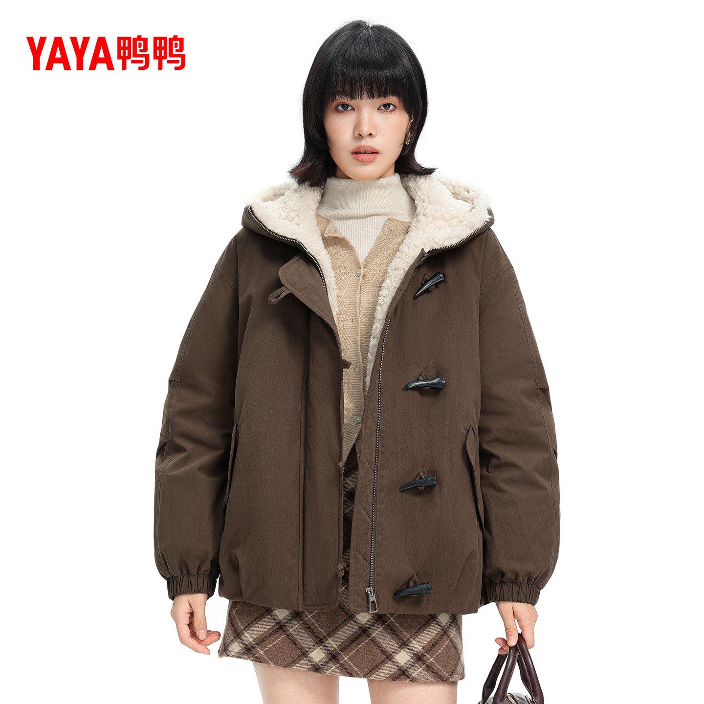 YAYA/鸭鸭90绒羽绒服女短款秋冬时尚复古夹克气质外套YE5B612721M