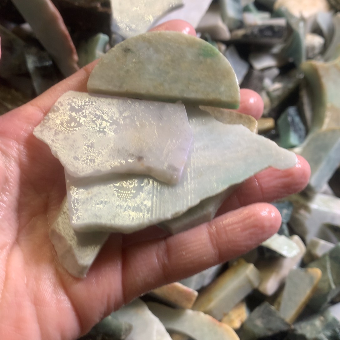 翡翠颈饰未镶嵌缅甸翡翠