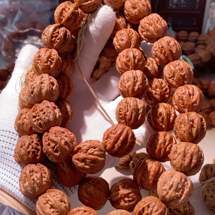 手串文玩核桃…………5