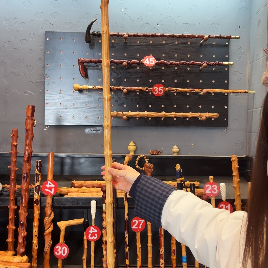 涛***6130公分左右长，长棍