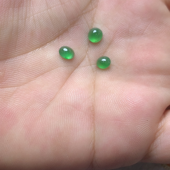 定制翡翠未镶嵌戒指