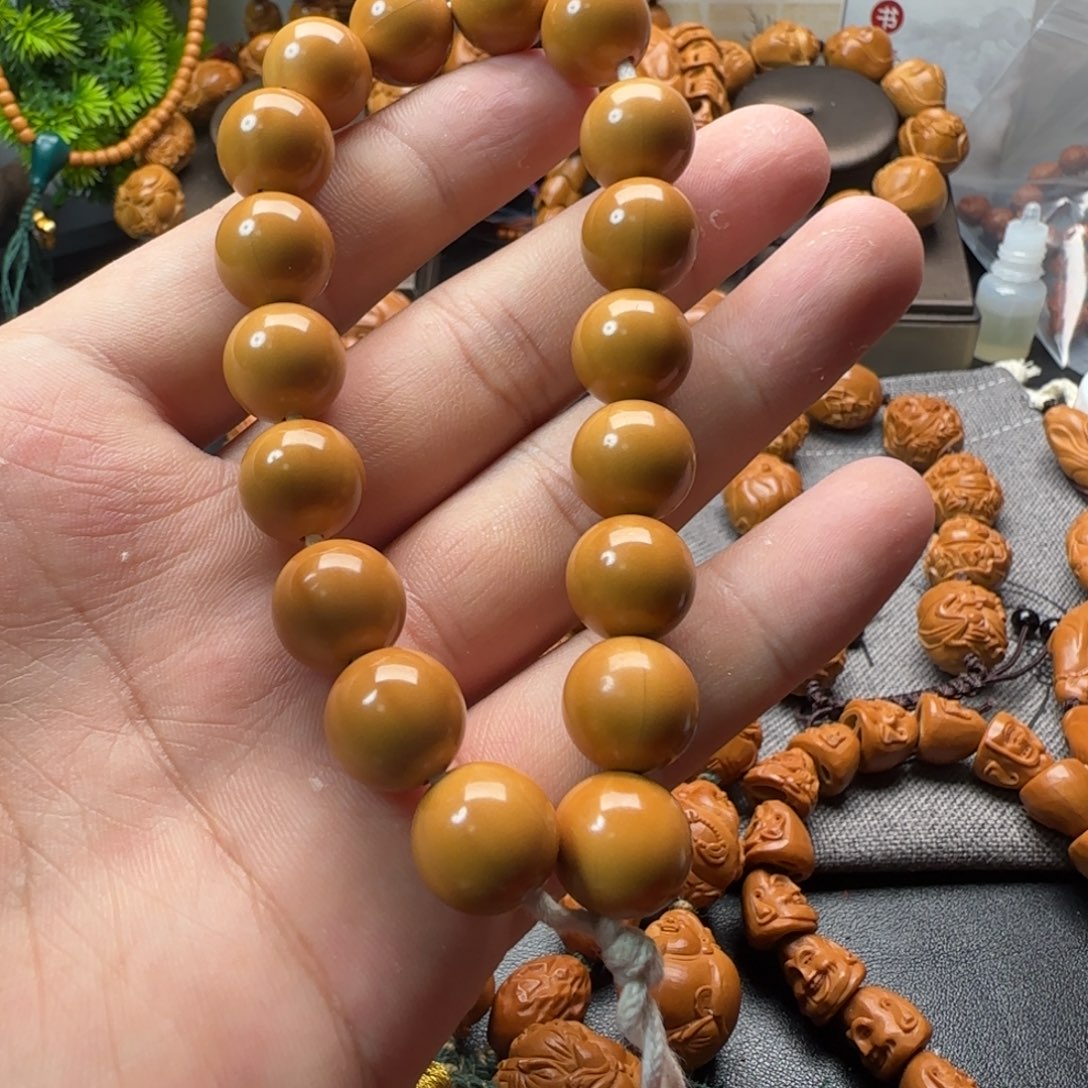 橄榄核手串/手链猴头光珠