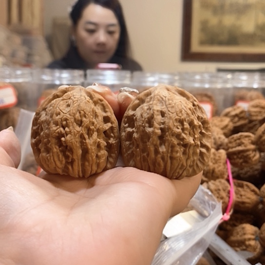 文玩核桃吊坠啦*啦42靠山王有水尖