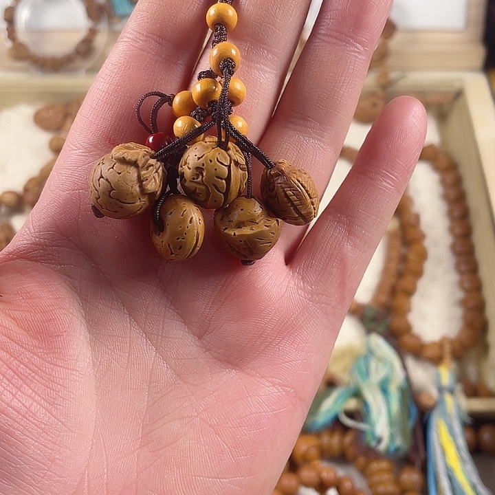 恭***财核桃木/黑胡桃（胡桃木）