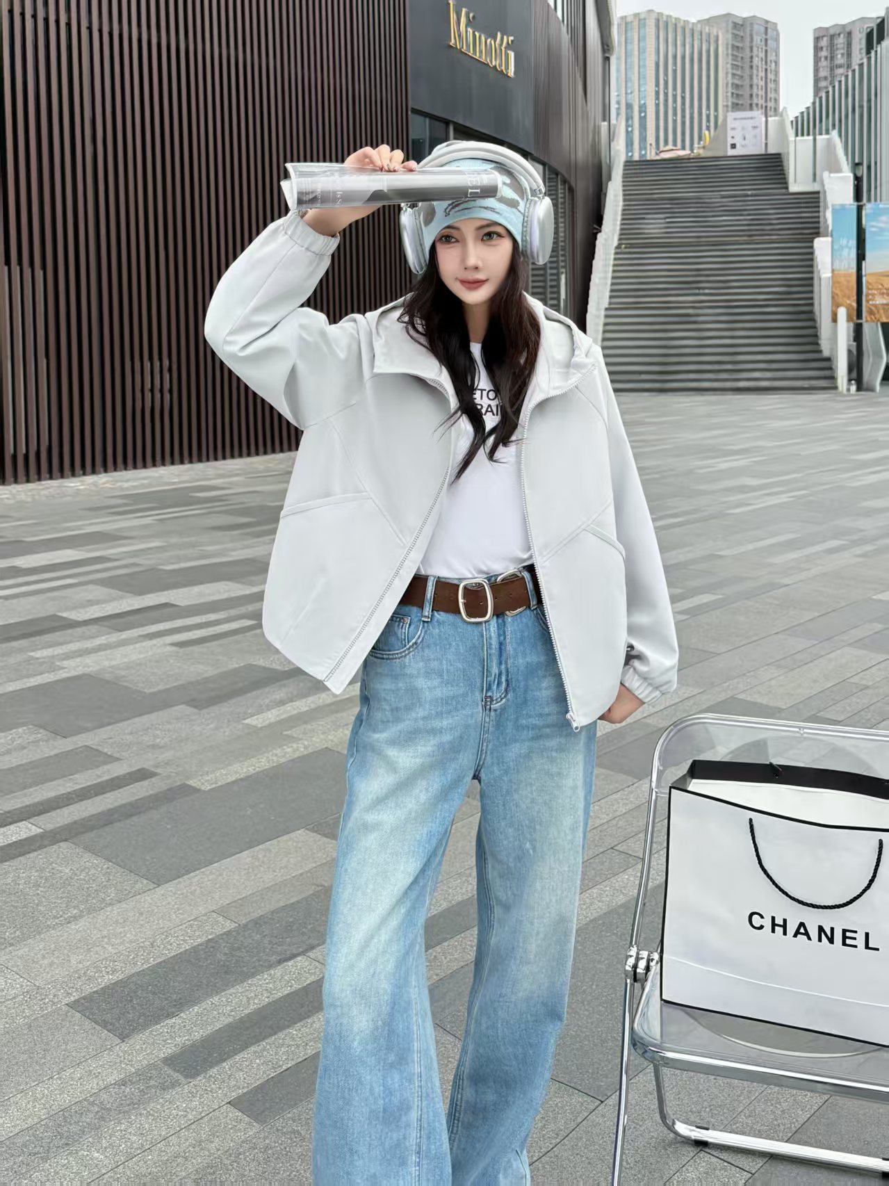 秋季女新款轻薄棉服宽松休闲时尚百搭简约大方潮流连帽保暖