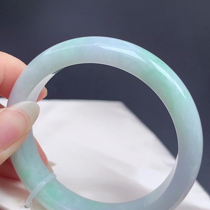 翡翠未镶嵌手镯57.6圈口