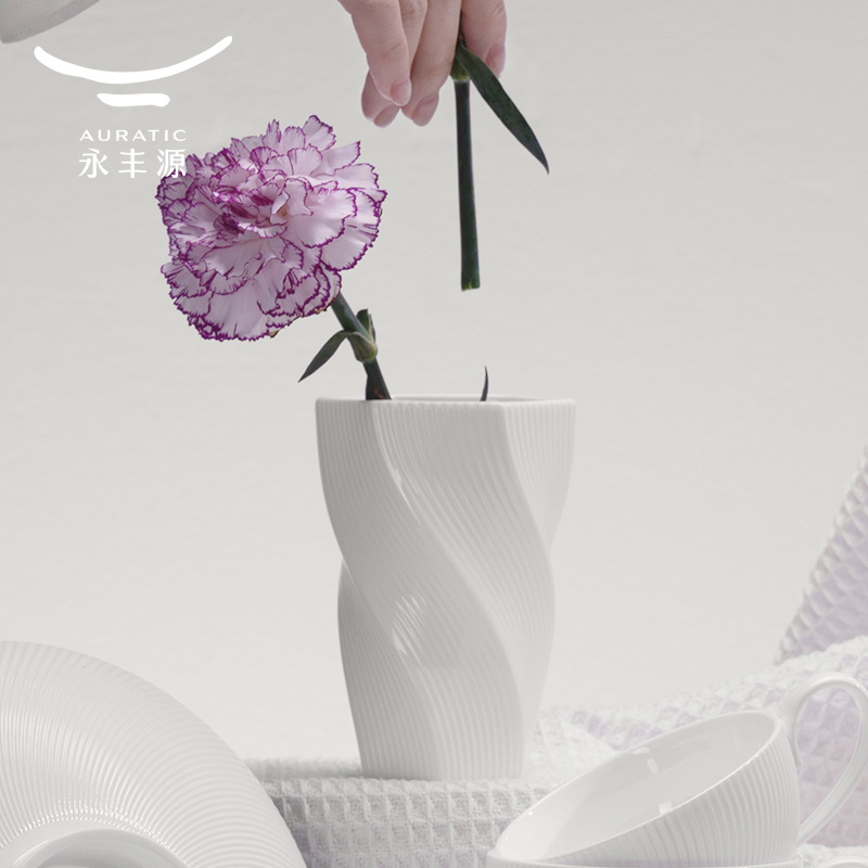 永丰源[新品]永丰源博士白400ml浮雕骨瓷马克杯茶杯家用