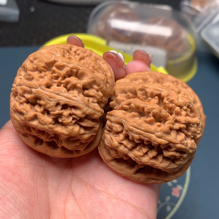 文玩核桃把件48-6698-9