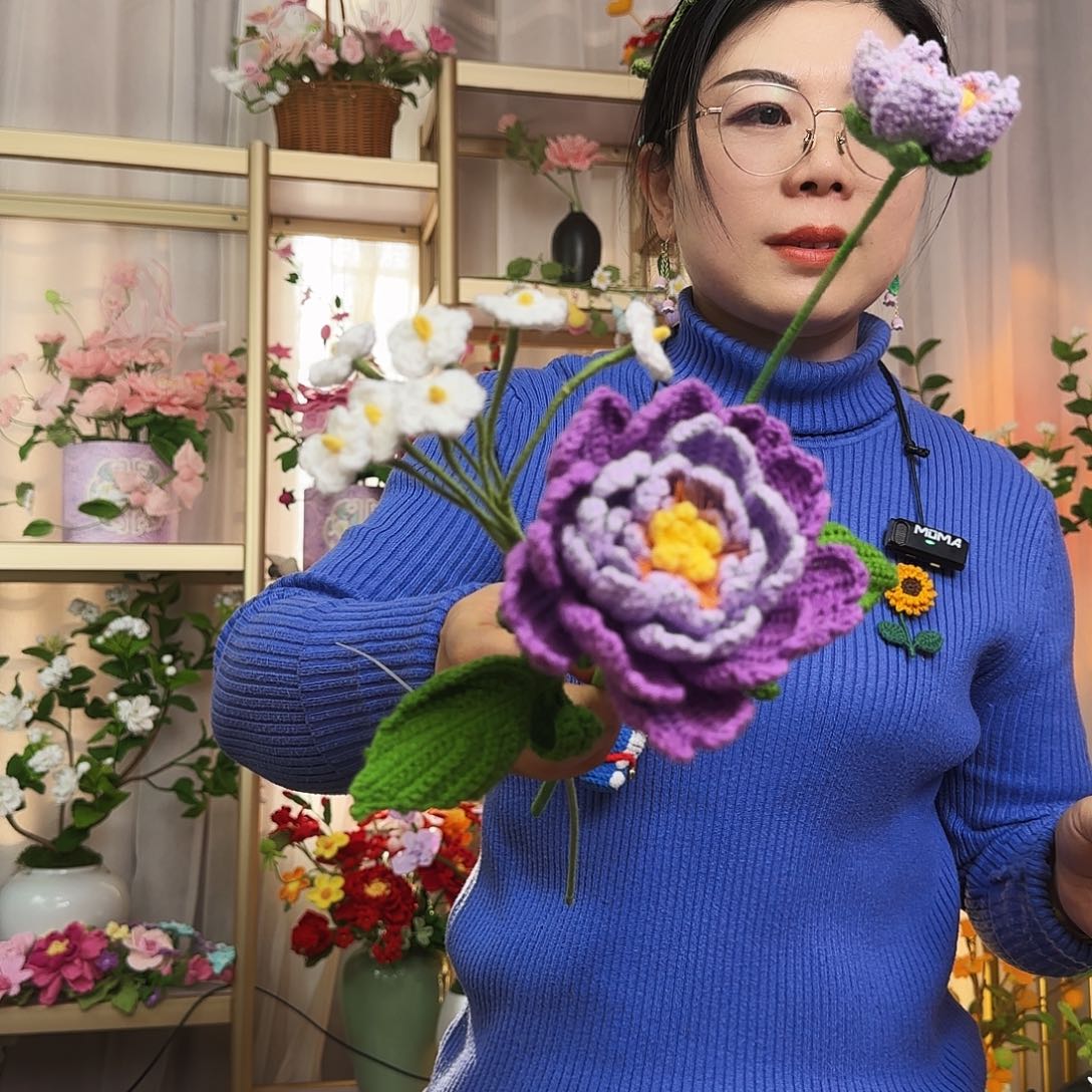 手工钩织设计花束