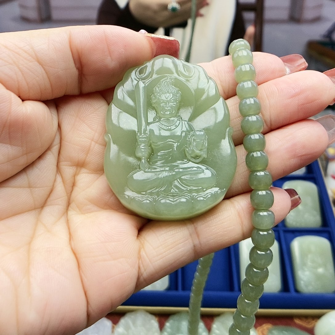 【闪购商品】和田玉颈饰未镶嵌远*