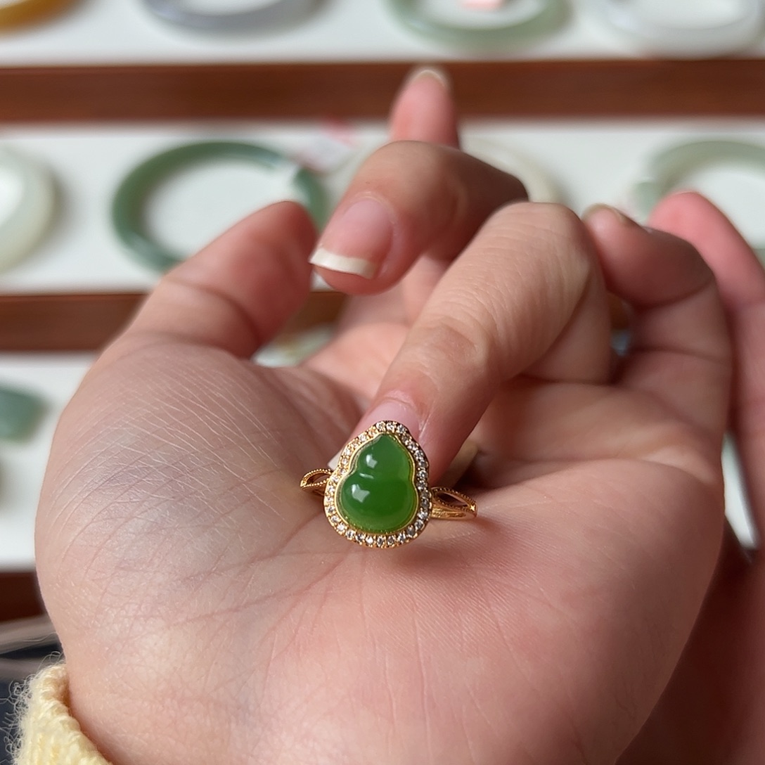 和田玉银S925镶嵌戒指不退不换