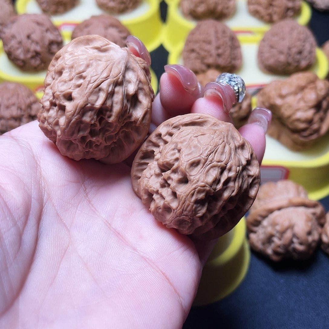 吊坠文玩核桃132号野狼