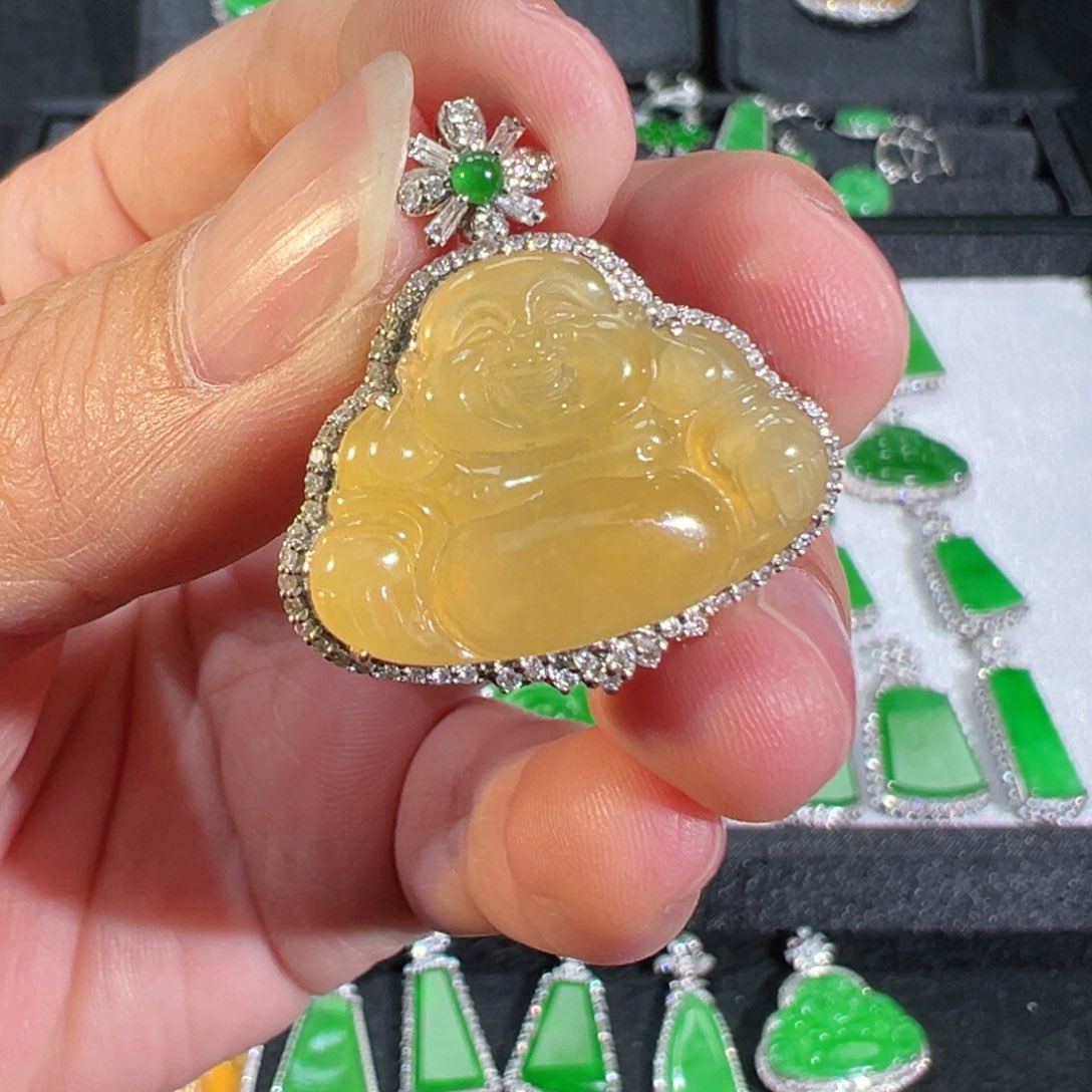【闪购商品】翡翠吊坠(不含链)18K金镶嵌