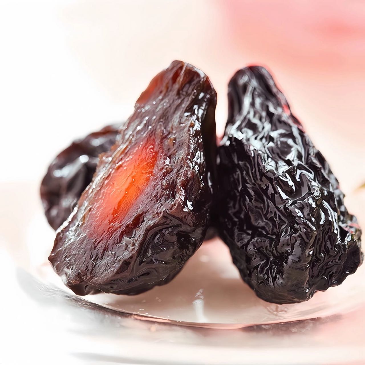 新疆特产喀什大颗粒伽师西梅干自然晾晒个大肉厚新鲜营养酸甜可口