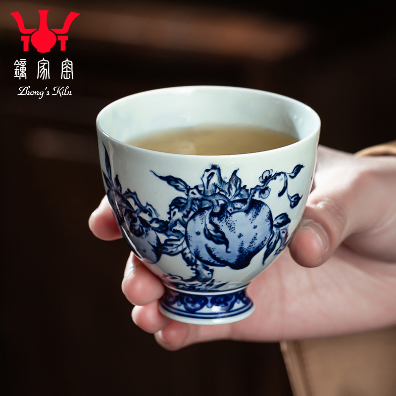 钟家窑茶杯主人杯柴窑青花景德镇陶瓷茶具手工手绘点工寿桃高足杯