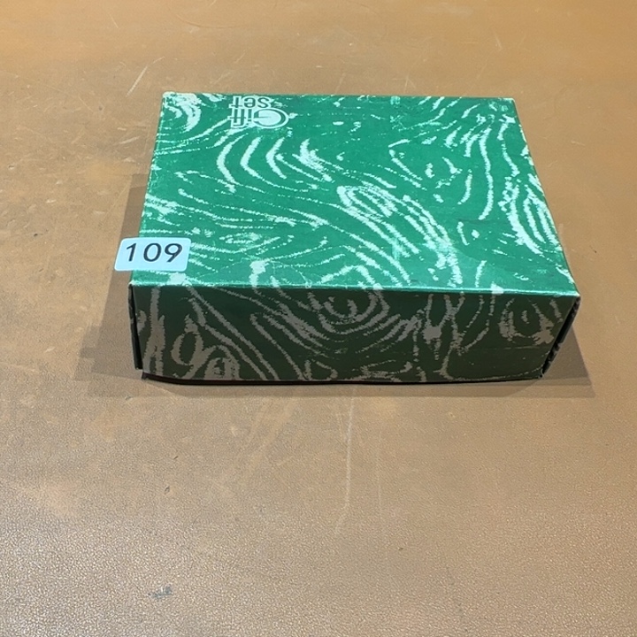 风***扬摆件阿达西日瓷摆件109