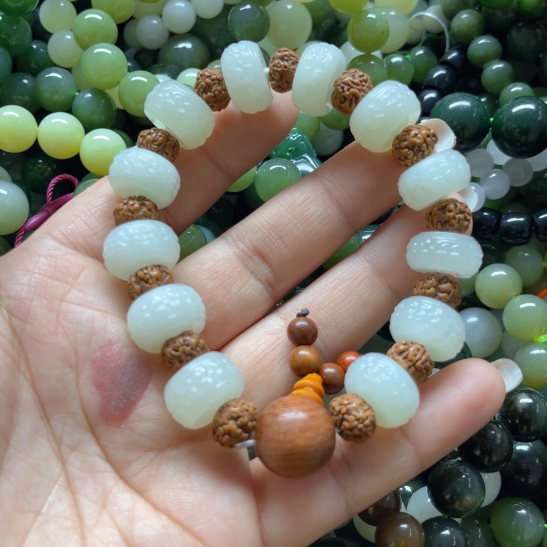 和田玉手链未镶嵌