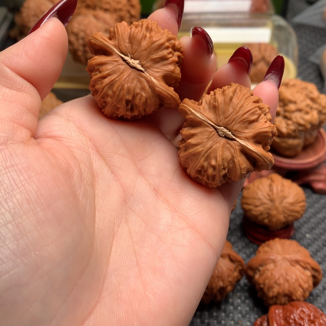 墨***铄文玩核桃把件37全品三角白