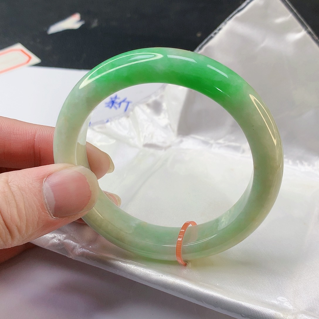 翡翠手镯未镶嵌01缅甸天然翡翠A货