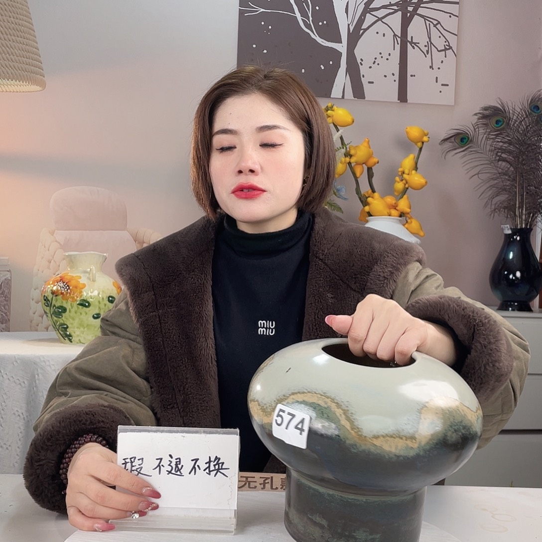 摆件微瑕574 景德镇陶瓷艺术精品