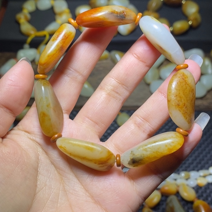 和田玉手链未镶嵌