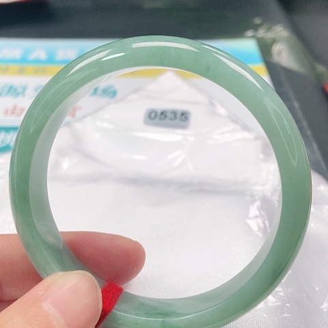 翡翠手镯未镶嵌0535号