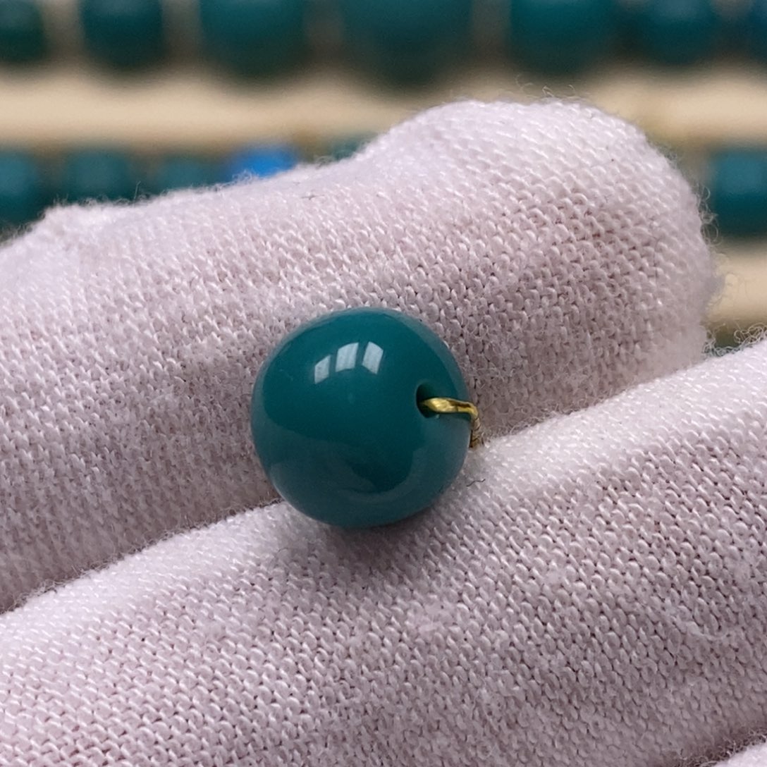 绿松石未镶嵌珠宝奇石8.4mm