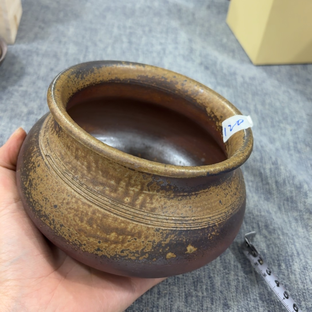 紫砂茶杯非常美丽漂亮的物品