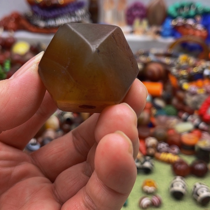 合金颈饰玛瑙/玉髓