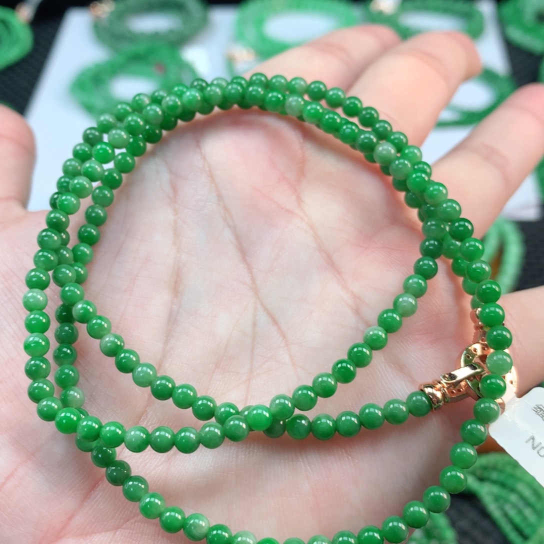 翡翠手链未镶嵌翡翠