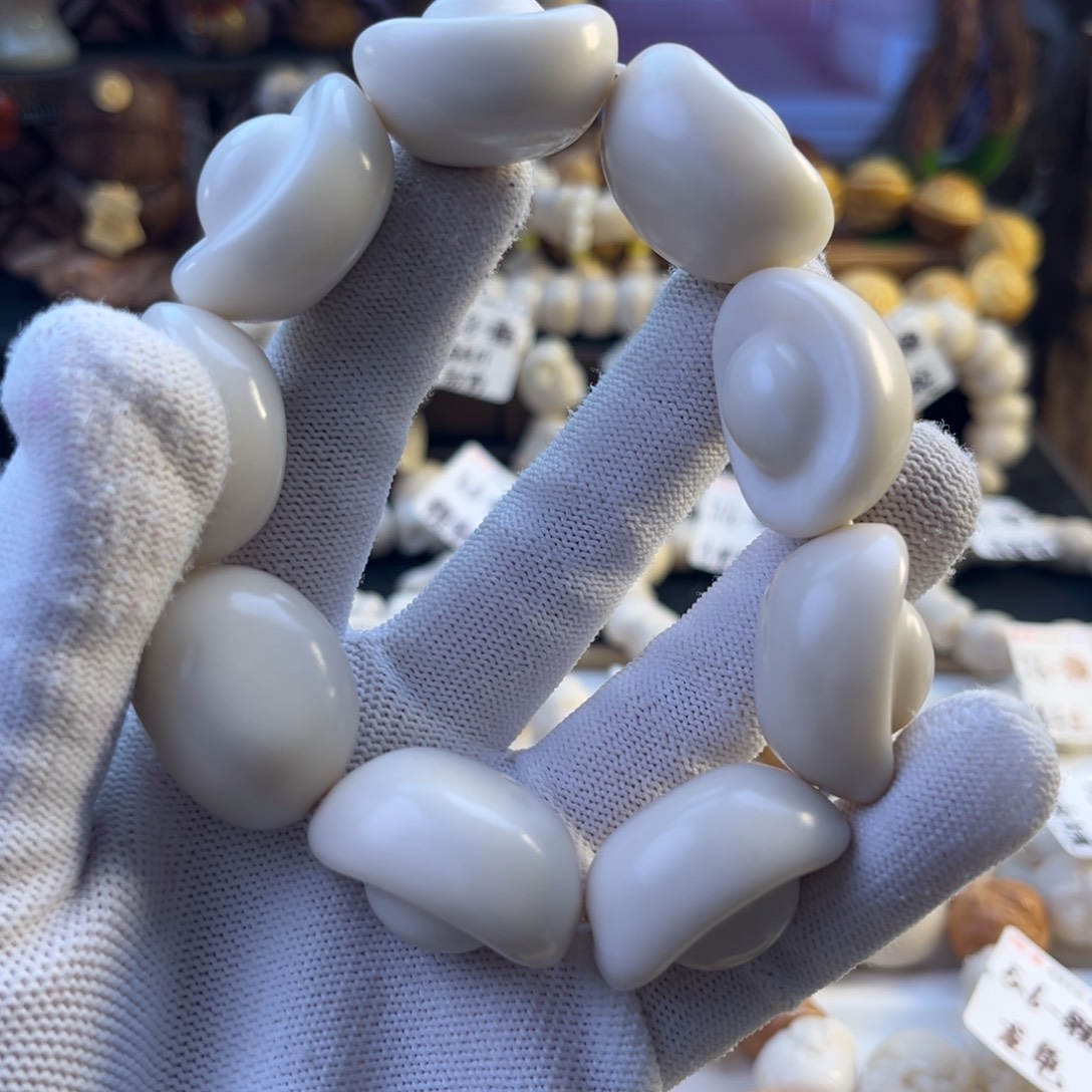 菩提根/象牙果手串-越来越好大元宝