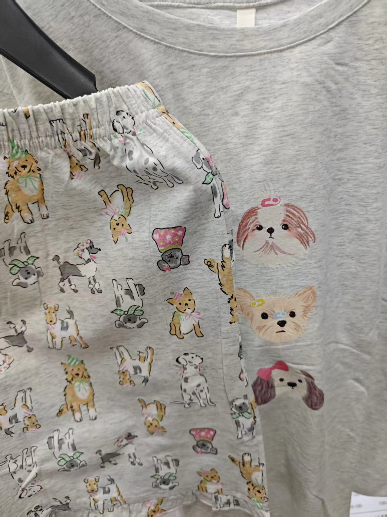 【言言分享】花灰色亲肤舒适小狗短袖家居睡衣