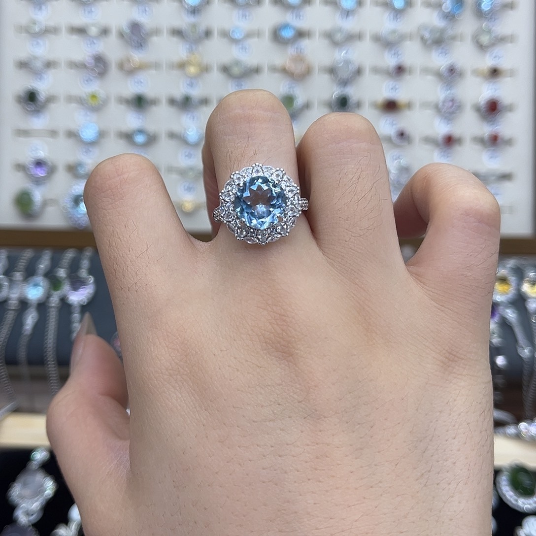 执***；托帕石戒指银S925镶嵌