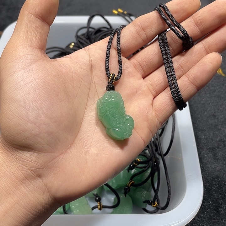 1***.黑曜岩合金颈饰东陵玉