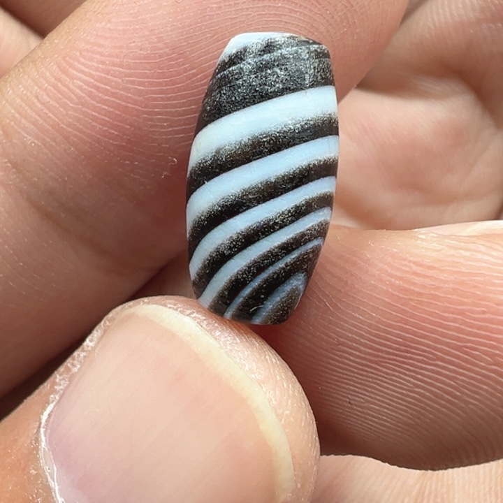 泥塑x2   15×8火供黑白桶珠