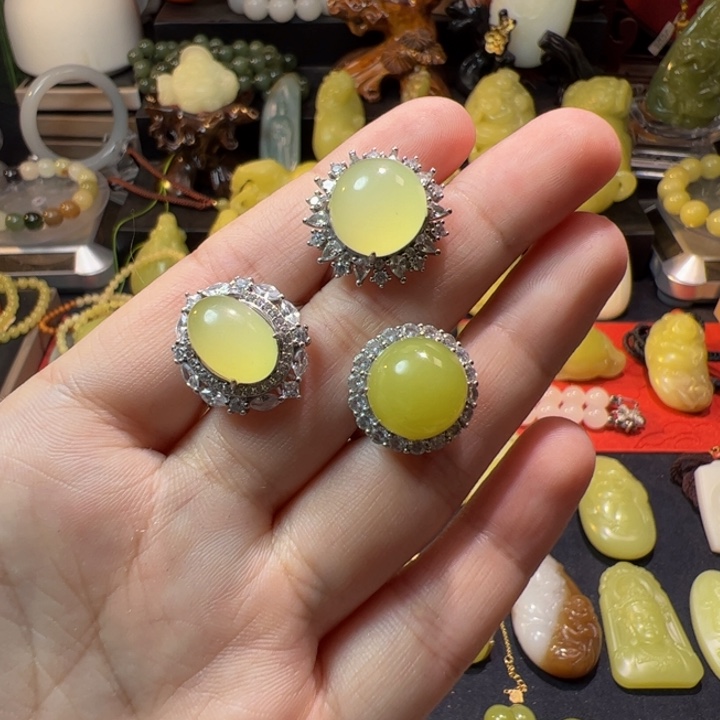 和田玉（黄玉）银S925镶嵌颈饰多样性发货拍一发一