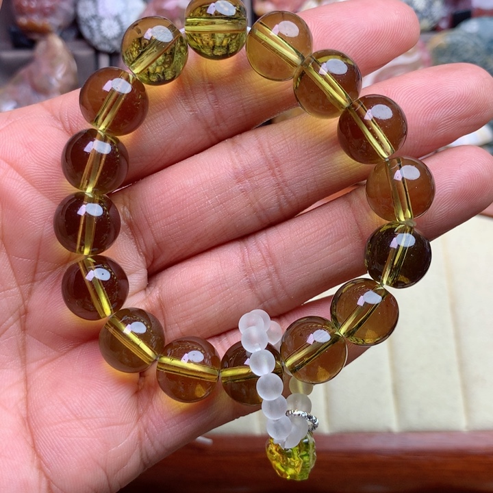 硅化珊瑚（珊瑚玉）颈饰未镶嵌