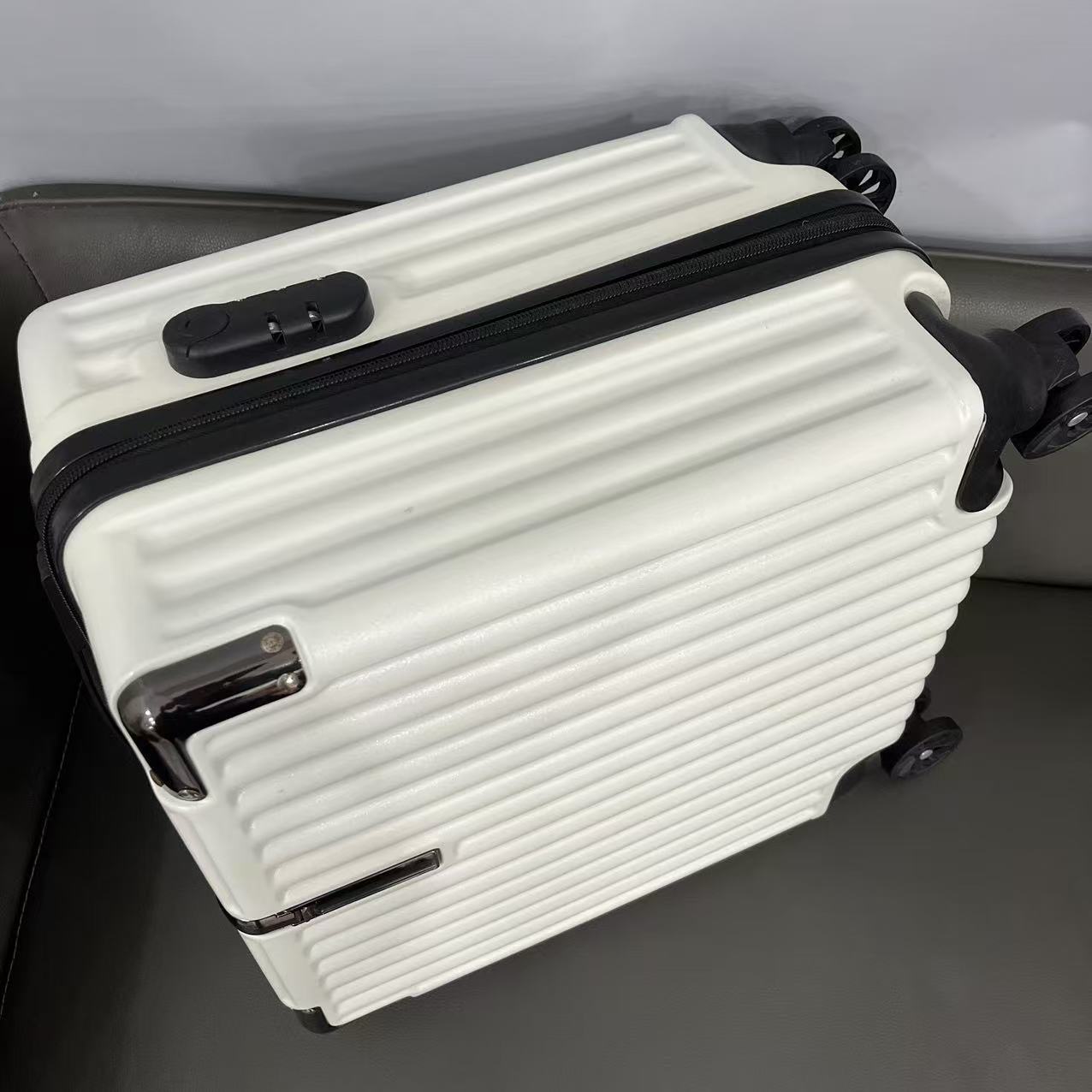 便捷式拉杆行李箱旅行箱好用z