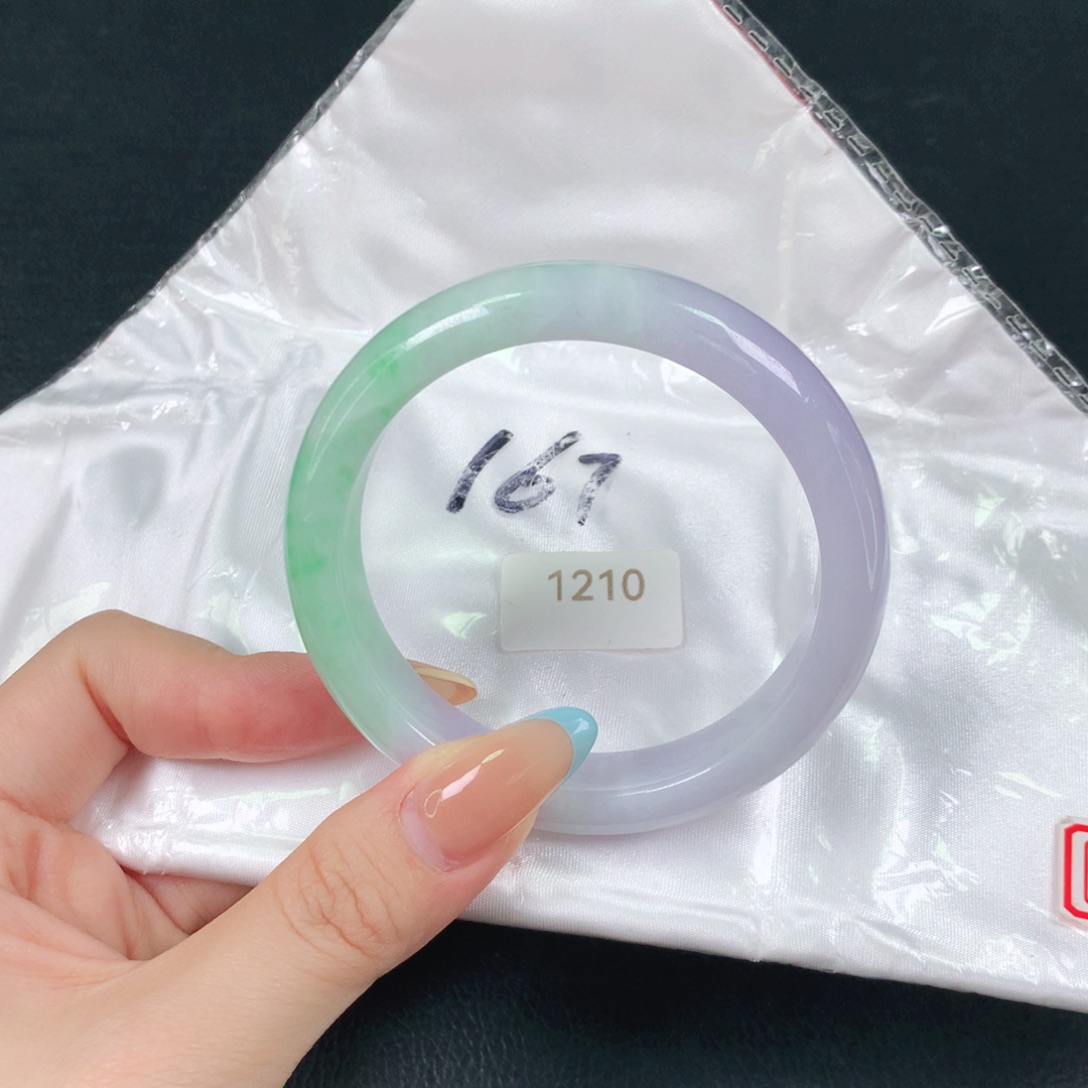 小****翡翠手镯未镶嵌天然翡翠手镯04