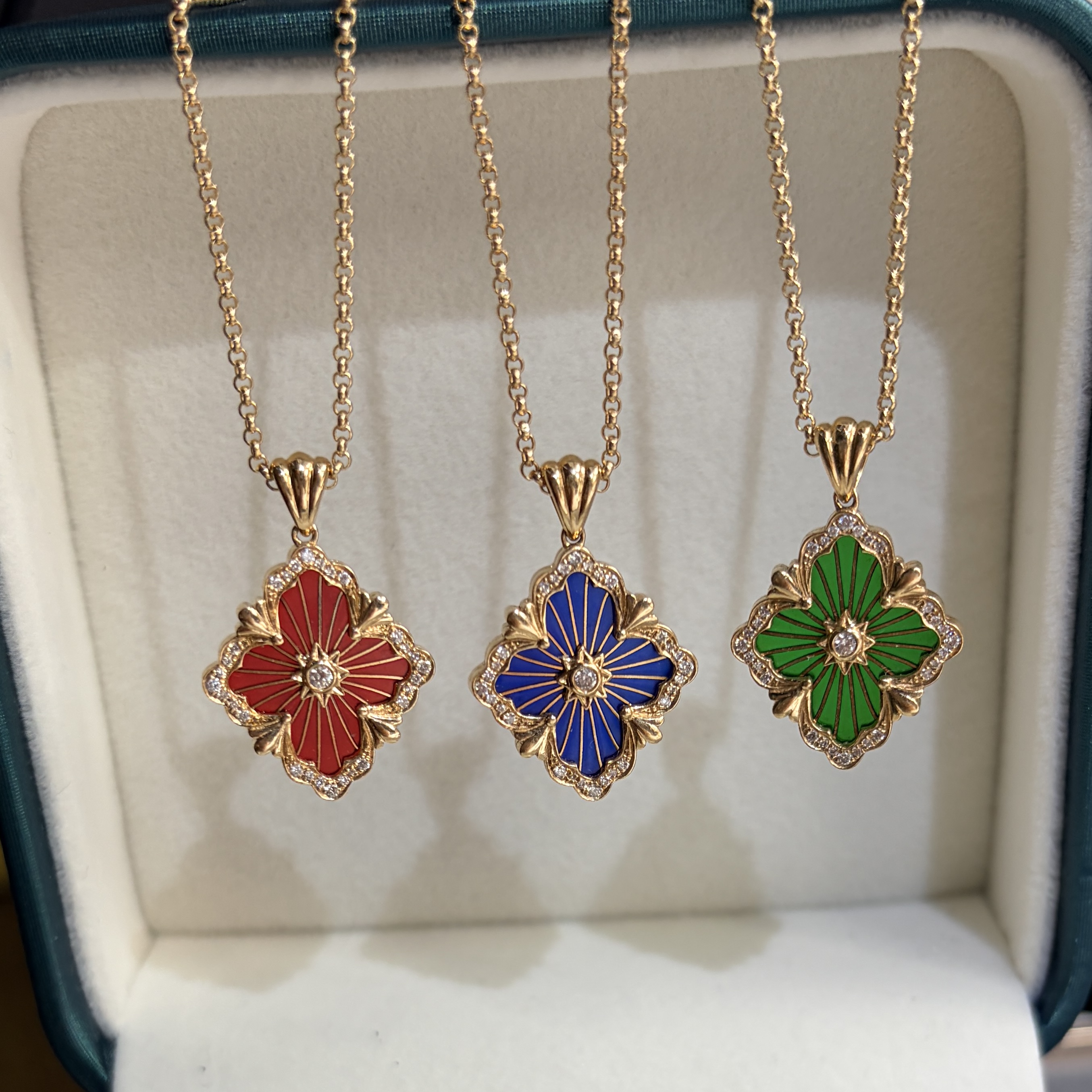 【DesiGner的珠宝店】18k金歌剧院蓝红绿珐琅钻石多样性发一件货 