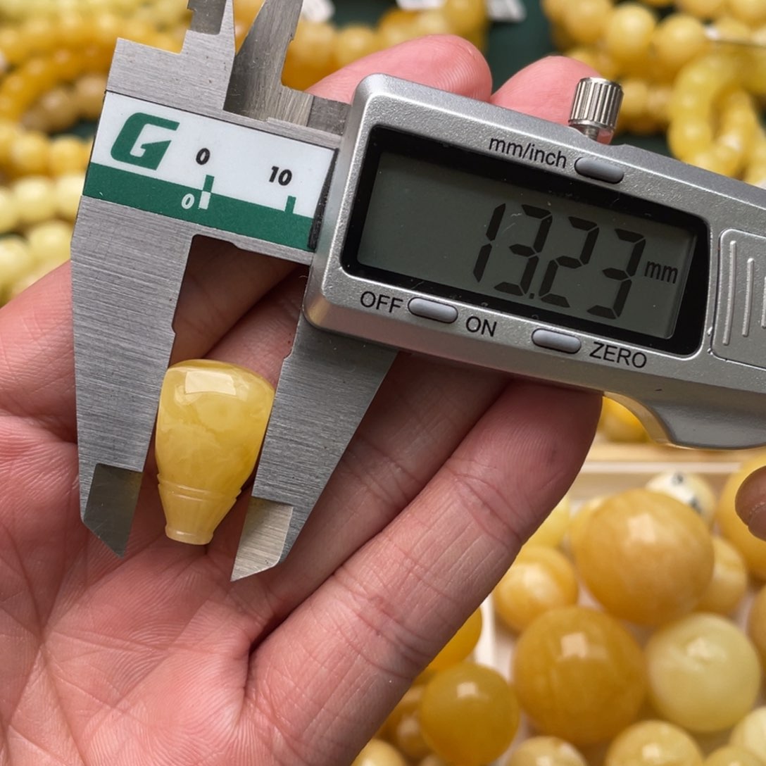 蜜蜡珠宝奇石未镶嵌微瑕2.1