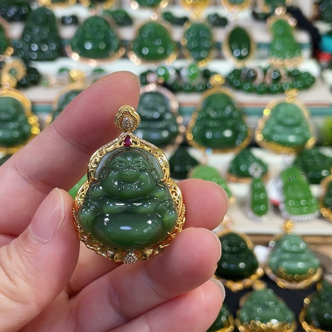 和田玉（碧玉）18K金镶嵌颈饰猫眼佛公28
