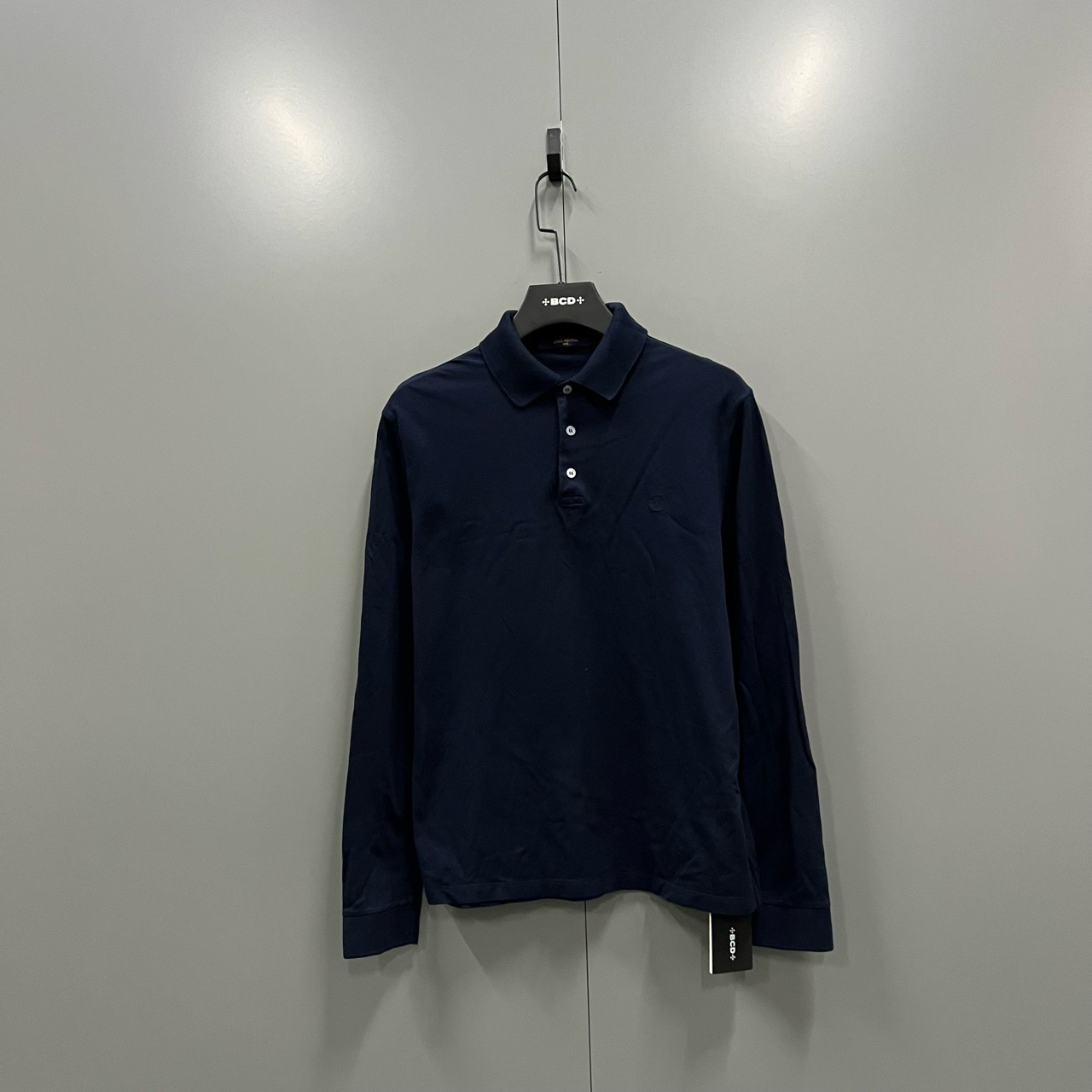 95新 LouisVuitton/路易威登 （jp）123 藏青色刺绣小logo长袖 S码/