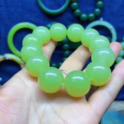 岫玉未镶嵌岫玉蒙**爹